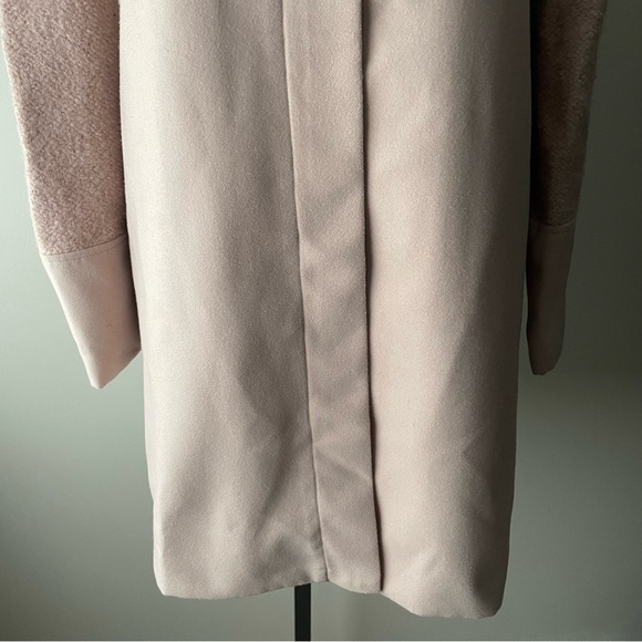 Cupcakes and Cashmere Light Blush Pink Overcoat Long Coat Sise Medium - Picture 6 of 11